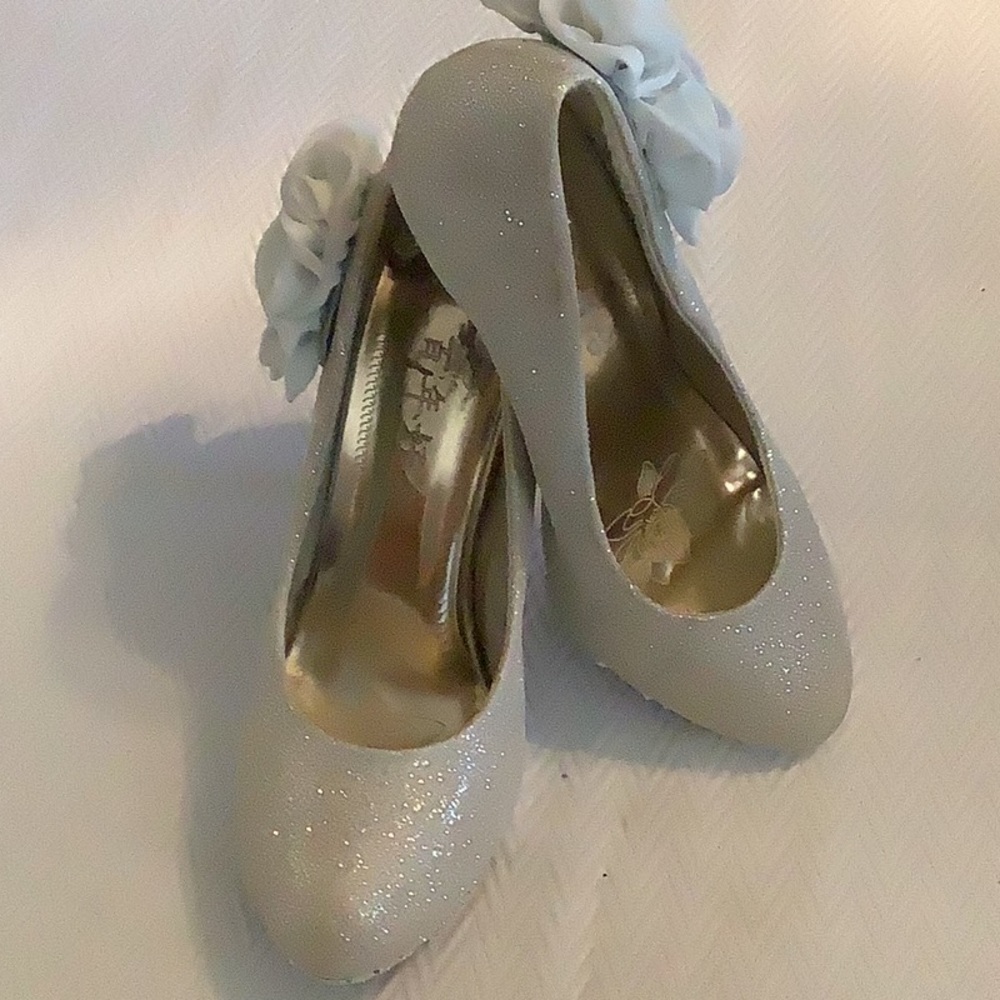 Dressy heels